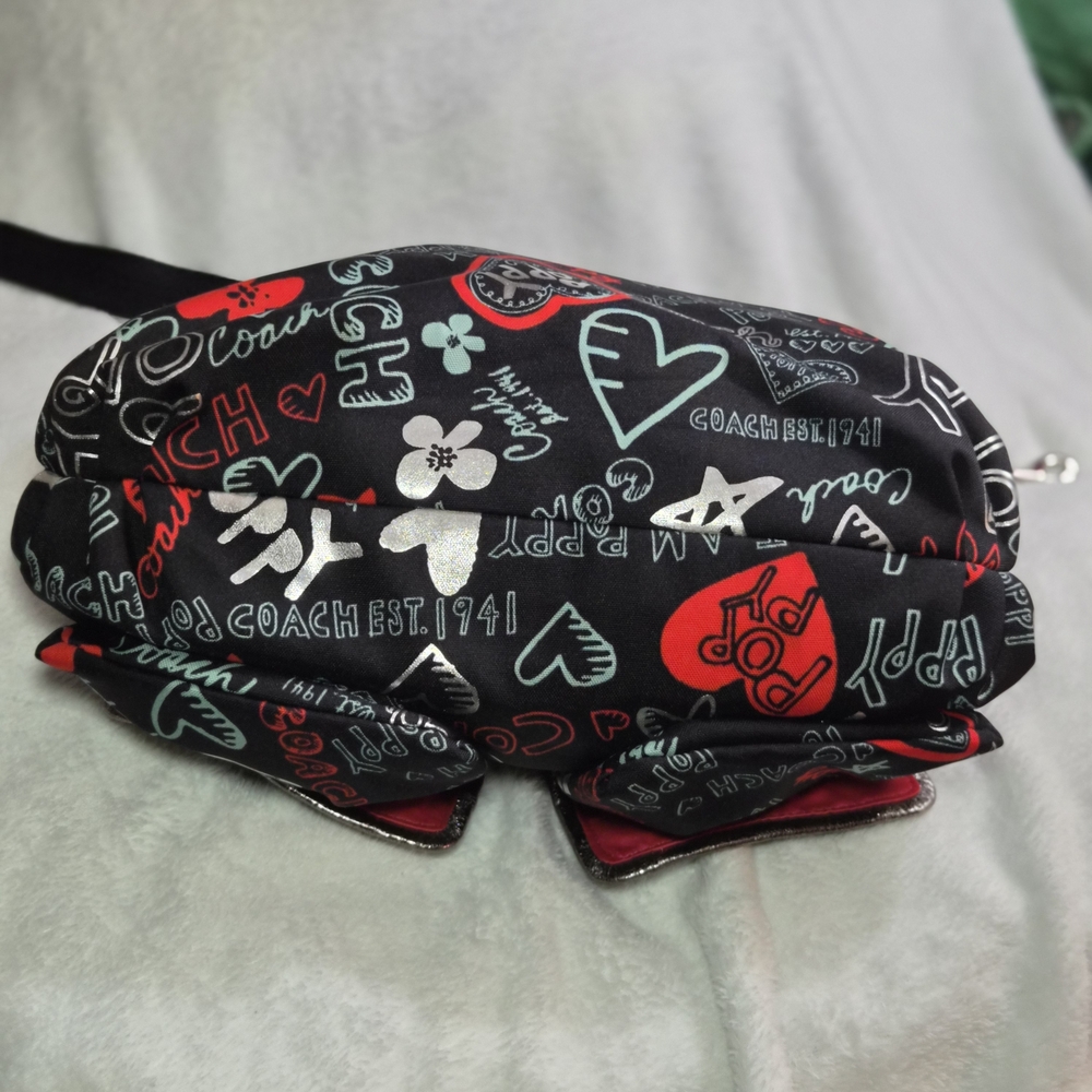 ✨ Rare Collector’s Coach Poppy Graffiti Hobo ✨ - Picture 6 of 17